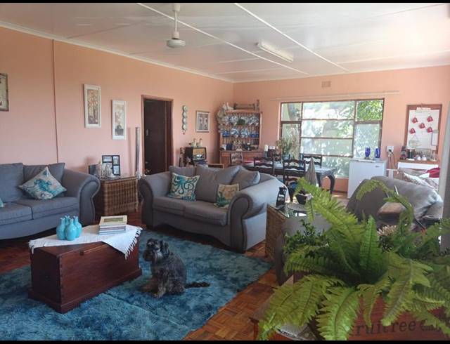 3 BEDROOM HOUSE FOR SALE IN WOODGRANGE